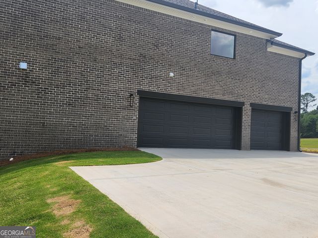 2944 Waterford Drive SW, Conyers, GA 30094