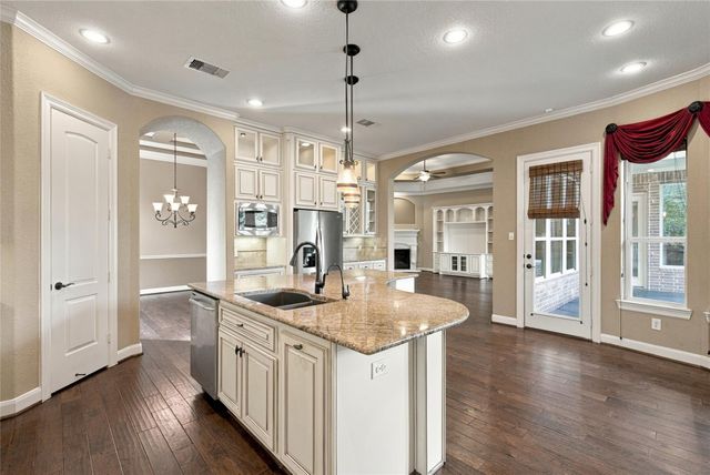 19215 Shady Blossom Drive, Cypress, TX 77433