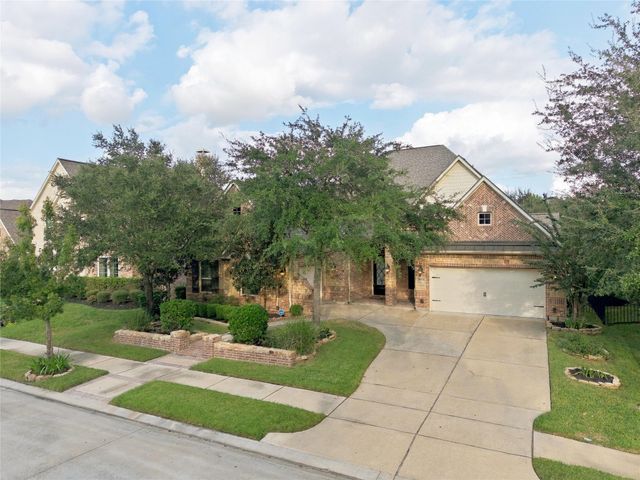 19215 Shady Blossom Drive, Cypress, TX 77433