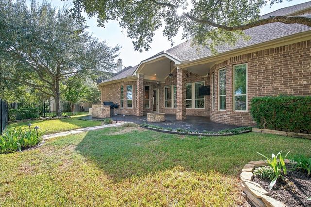 19215 Shady Blossom Drive, Cypress, TX 77433