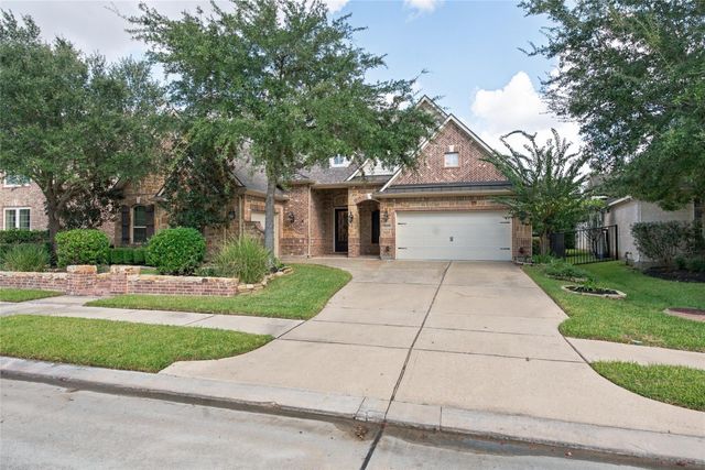 19215 Shady Blossom Drive, Cypress, TX 77433