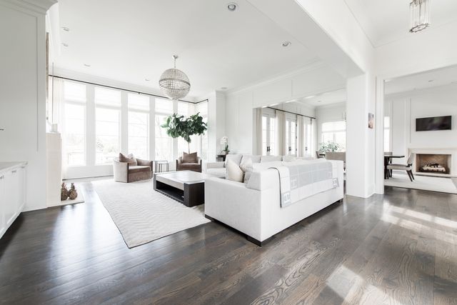 15W170 60TH Street, Burr Ridge, IL 60527