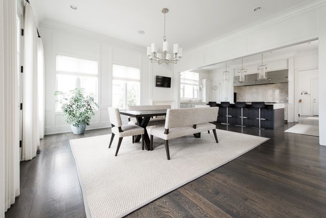 15W170 60TH Street, Burr Ridge, IL 60527