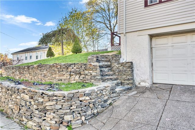 90 Woodbine Street, Providence, RI 02906