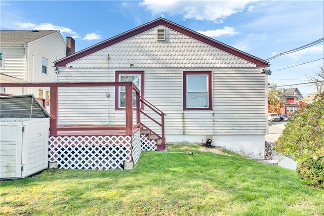 90 Woodbine Street, Providence, RI 02906