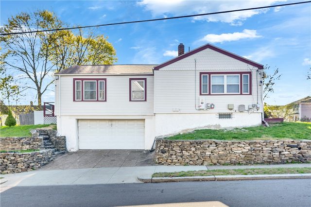 90 Woodbine Street, Providence, RI 02906