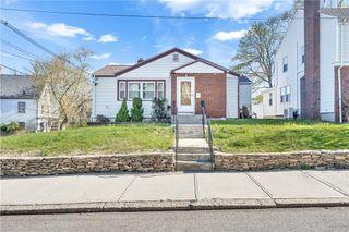 90 Woodbine Street, Providence, RI 02906