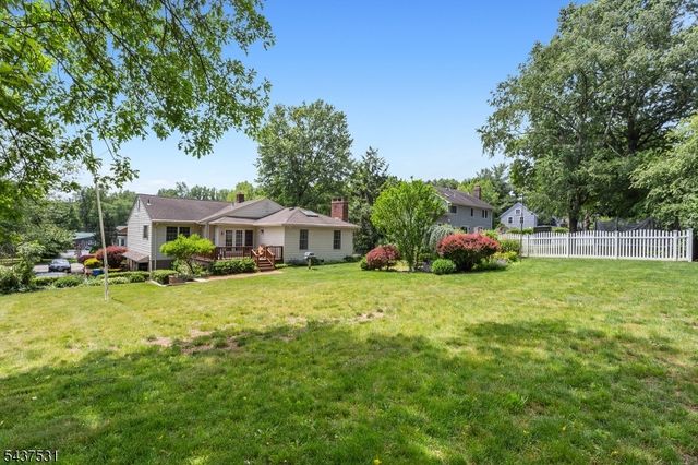 34 Cross Rd, Bernards Twp., NJ 07920
