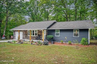 155 Lakeshire Drive, Crossville, TN 38558