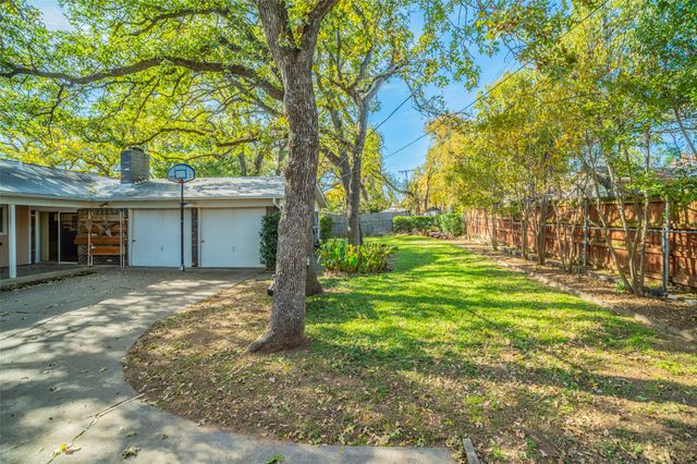 7337 Ellis Road, Fort Worth, TX 76112