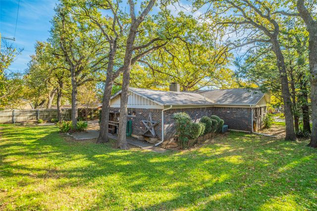 7337 Ellis Road, Fort Worth, TX 76112