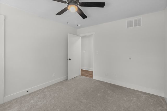 16 Meadowbrook Drive, Frankfort, KY 40601