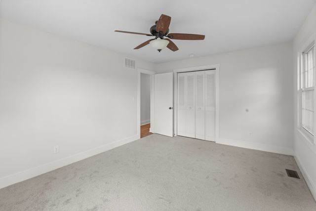 16 Meadowbrook Drive, Frankfort, KY 40601