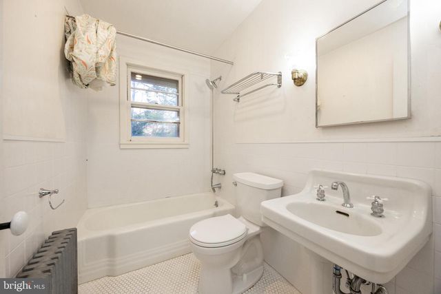 22 BERTOLET SCHOOL RD, Spring City, PA 19475