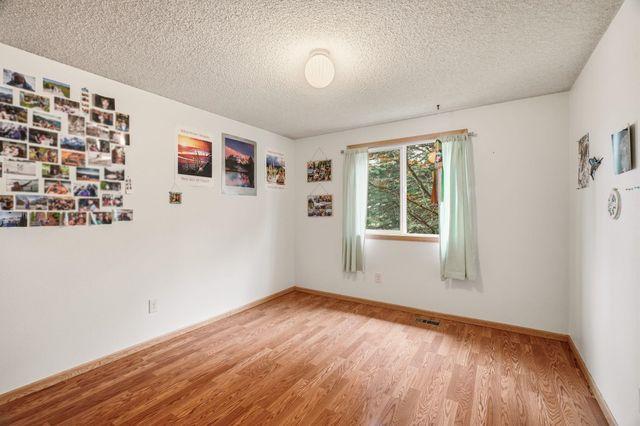 1612 E 49th Ave, Spokane, WA 99223