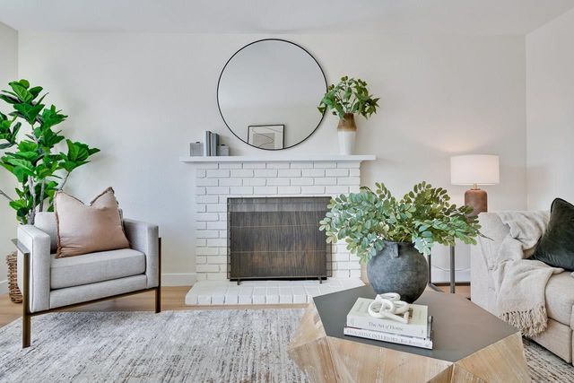 2210 Stebbins Avenue, Santa Clara, CA 95051