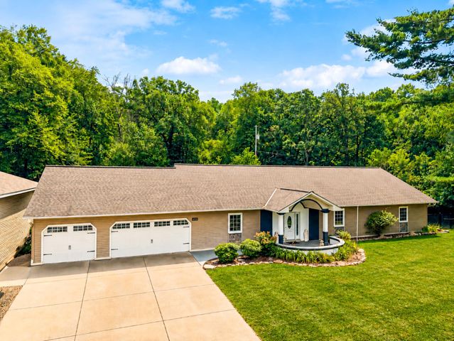 15375 11th Street S, Afton, MN 55001