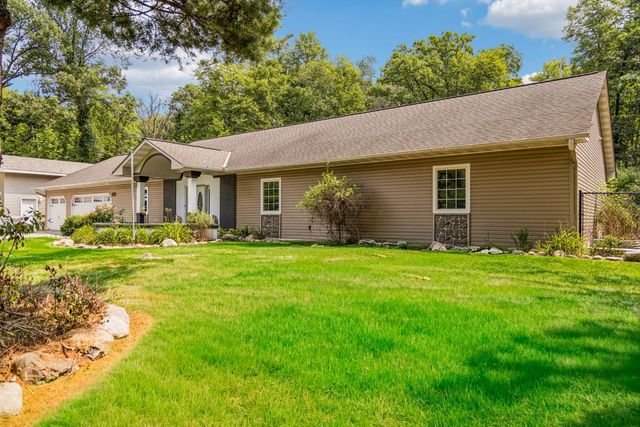 15375 11th Street S, Afton, MN 55001