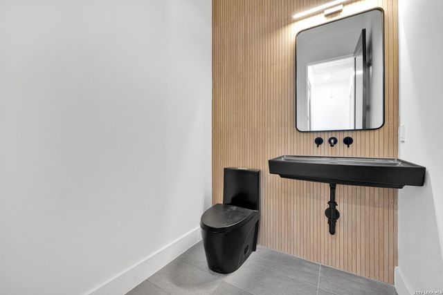 109 Upper River Place, Spring Branch, TX 78070