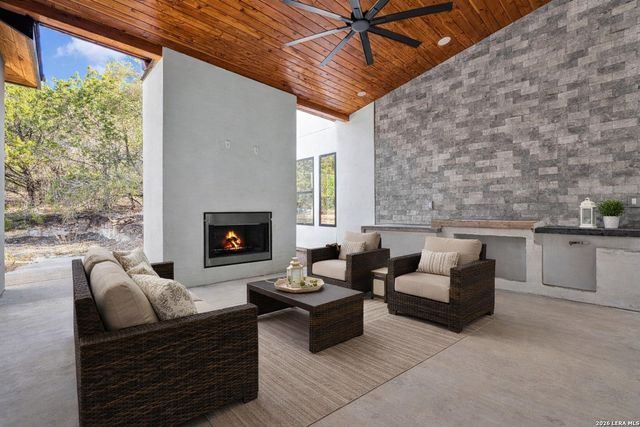 109 Upper River Place, Spring Branch, TX 78070