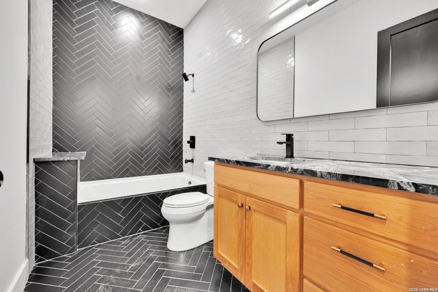 109 Upper River Place, Spring Branch, TX 78070