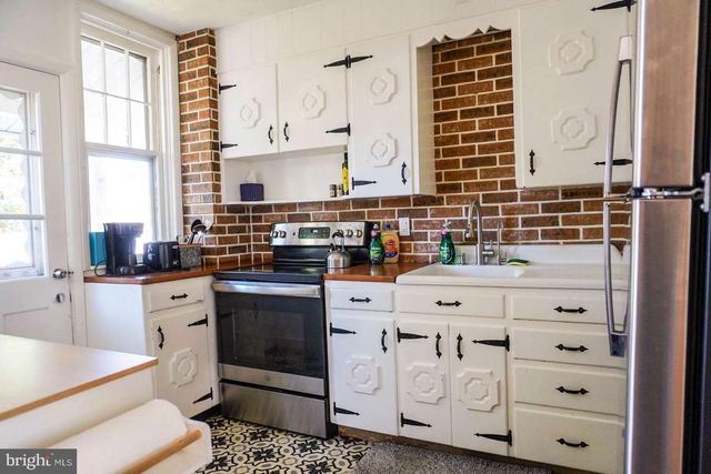 309 BELVEDERE AVE, Reading, PA 19611