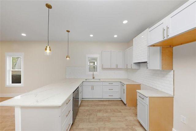 976 Linam SE Avenue, Atlanta, GA 30315