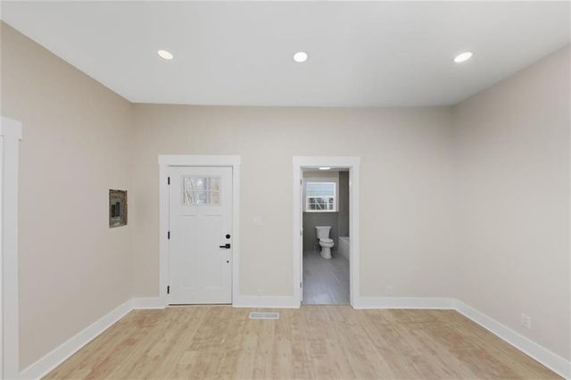 976 Linam SE Avenue, Atlanta, GA 30315