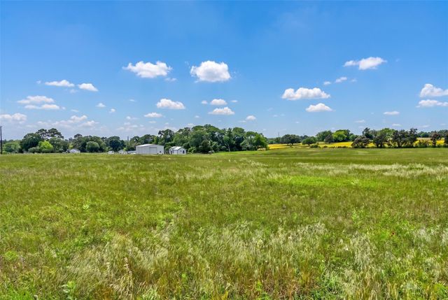 2586 Fm 3456, Brenham, TX 77833