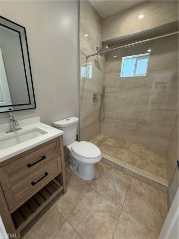 6246 Tujunga Avenue, North Hollywood, CA 91606