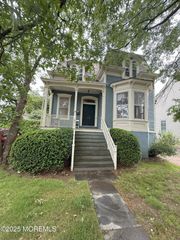 62 Washington Street, Red Bank, NJ 07701