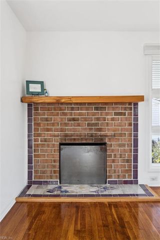 11 Kemper AVE, Newport News, VA 23601