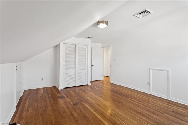 11 Kemper AVE, Newport News, VA 23601