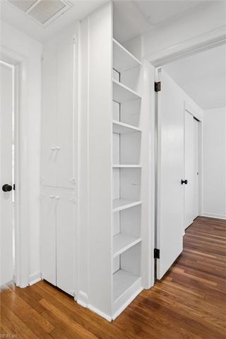 11 Kemper AVE, Newport News, VA 23601