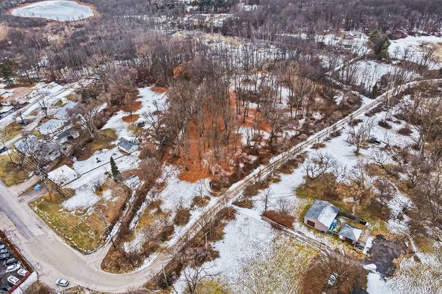 Vl Winters Lane, Whitmore Lake, MI 48189