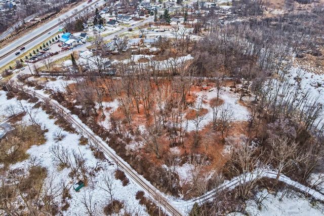 Vl Winters Lane, Whitmore Lake, MI 48189