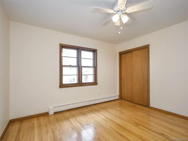 60 Smith Street, Glen Cove, NY 11542