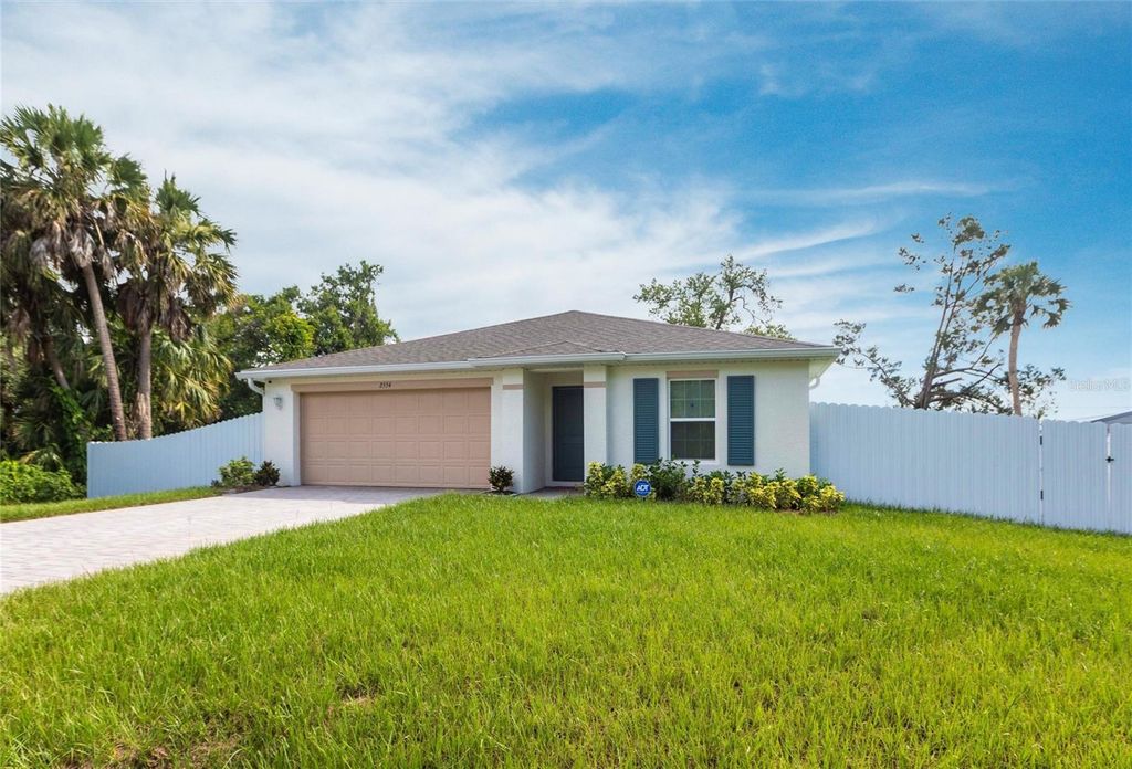 2554 LAKESHORE CIRCLE, Port Charlotte, FL 33952