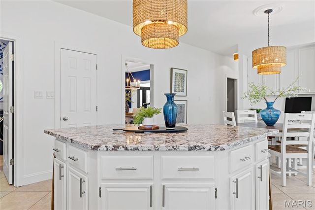 553 Malinmor Drive, Weldon Spring, MO 63304