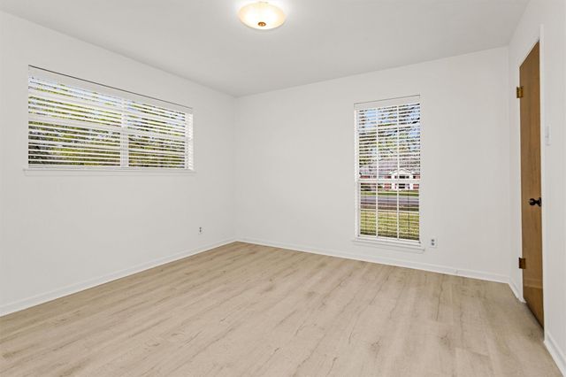 450 Dover Lane, Spring, TX 77373