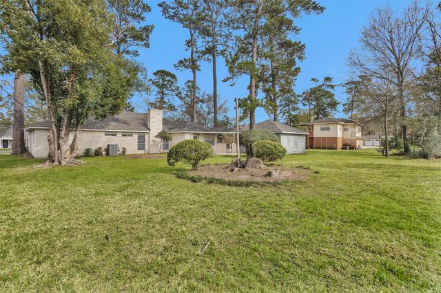 450 Dover Lane, Spring, TX 77373