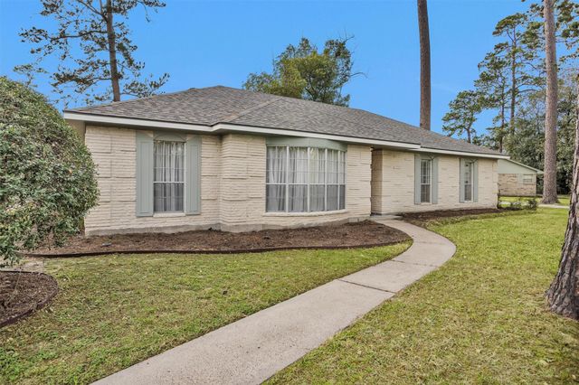 450 Dover Lane, Spring, TX 77373