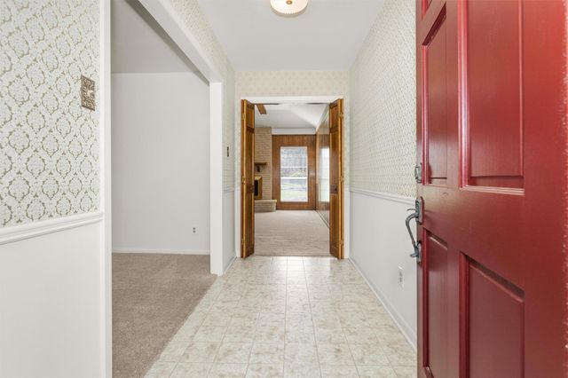 450 Dover Lane, Spring, TX 77373