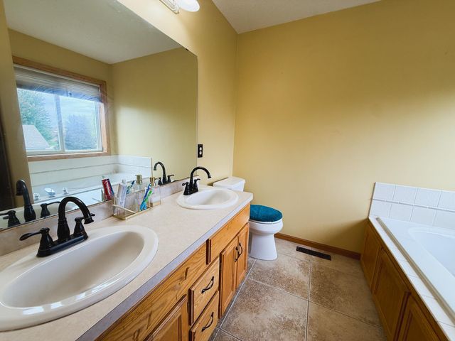 8098 Padgett Avenue NE, Otsego, MN 55330
