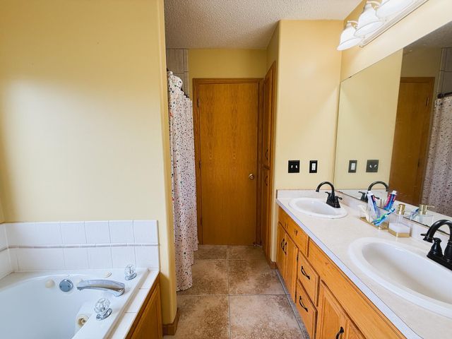 8098 Padgett Avenue NE, Otsego, MN 55330