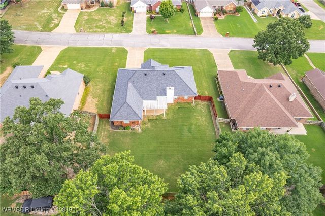 1616 Valley View Street, Van Buren, AR 72956