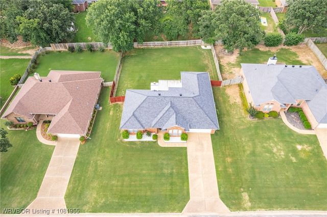 1616 Valley View Street, Van Buren, AR 72956