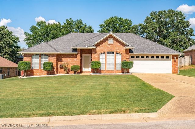 1616 Valley View Street, Van Buren, AR 72956
