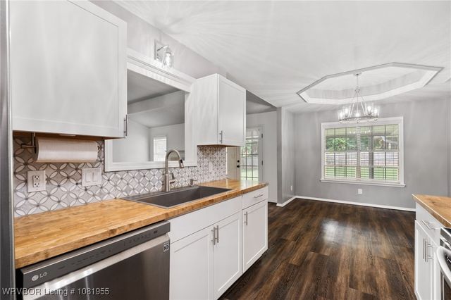 1616 Valley View Street, Van Buren, AR 72956