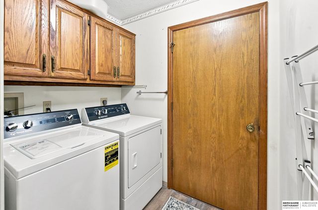 13954 Arbor Circle, Omaha, NE 68144